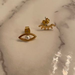 Madewell winking studs